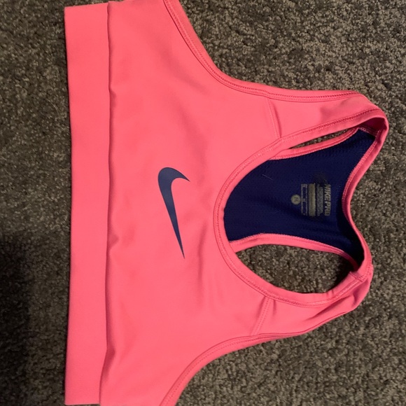 Pink with navy nike logo sports bra - Picture 1 of 2